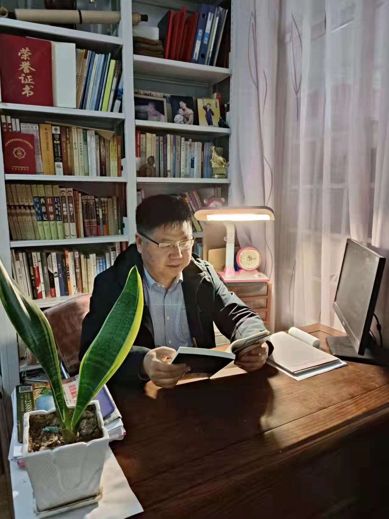 杜富强.jpg